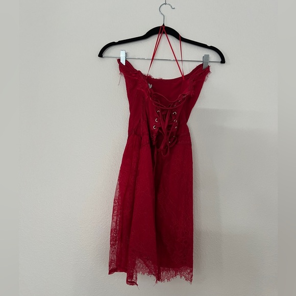 Elegant Red Strapless Mini Corset Lace Dress - Picture 8 of 10